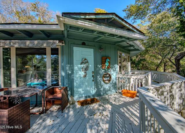 Property at 114 White Ash Dr, Pine Knoll Shores, NC 28512, 3 beds, 3 baths