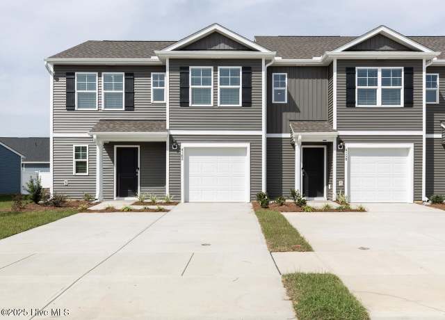 Property at 134 N Grassland Rd Unit Th8, Surf City, NC 28445, 4 beds, 2.5 baths