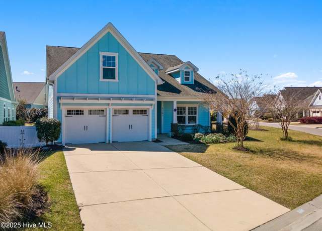 Property at 3161 Inland Cove Dr, Southport, NC 28461, 3 beds, 3 baths