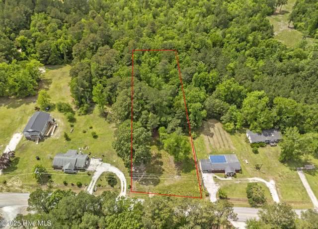 Property at 165 Cow Horn Rd, Richlands, NC 28574