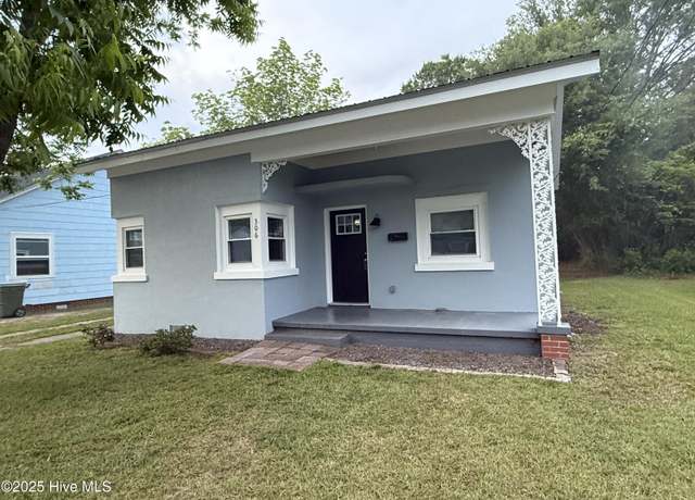 Property at 306 E 10th St, Washington, NC 27889, 3 beds, 2 baths