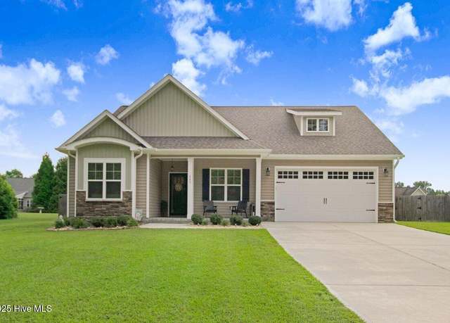 Property at 880 Nor Am Rd, Pikeville, NC 27863, 3 beds, 2 baths