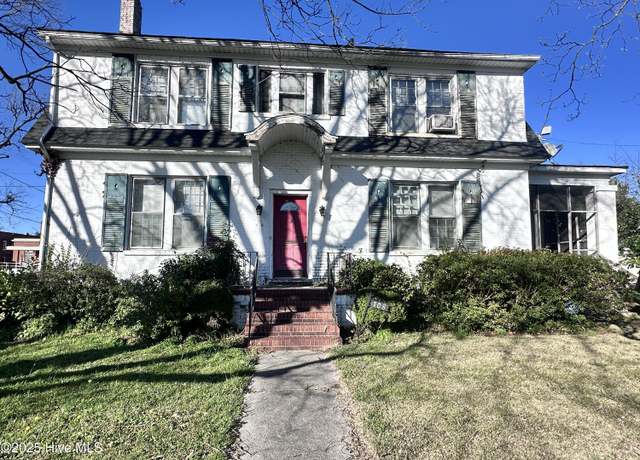 Property at 108 Church St W, Ahoskie, NC 27910, 4 beds, 2.5 baths