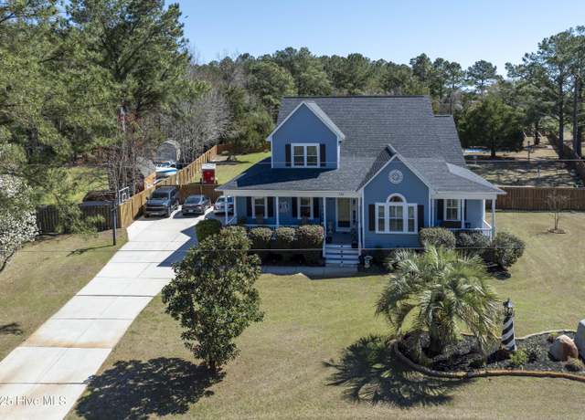 Property at 131 Turner Way, Hampstead, NC 28443, 3 beds, 2.5 baths