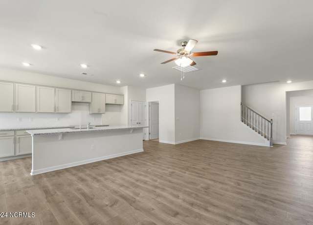 Property at 1120 Queensland Ln, Ayden, NC 28513, 3 beds, 2 baths