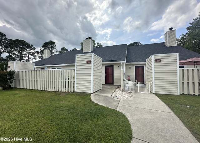 Property at 15 Pillory Cir, New Bern, NC 28562, 2 beds, 2 baths