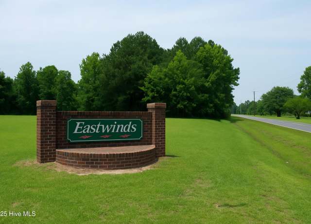Property at 170 Eastwind Dr, Lumberton, NC 28358
