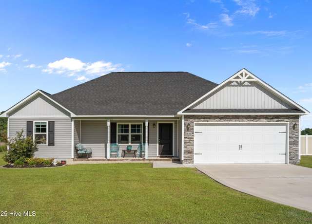 Property at 1830 Riggs Rd, Maysville, NC 28555, 3 beds, 2 baths