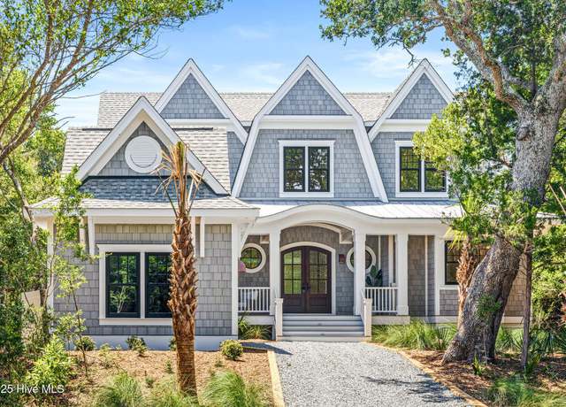 Property at 546 Chicamacomico Way, Bald Head Island, NC 28461, 4 beds, 4.5 baths