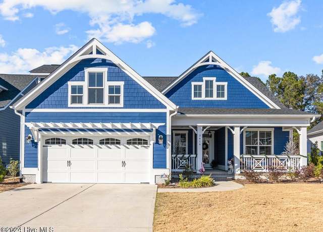 Property at 3414 Island Lakes Dr, Oak Island, NC 28465, 4 beds, 3 baths