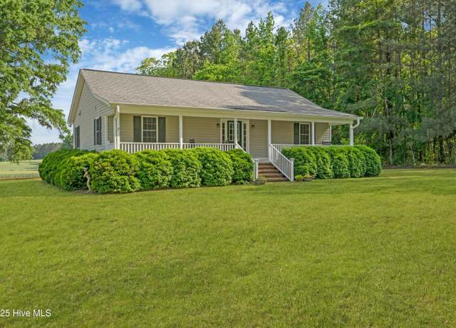 Property at 1107 Moonlight Rd, Halifax, NC 27839, 2 beds, 2 baths