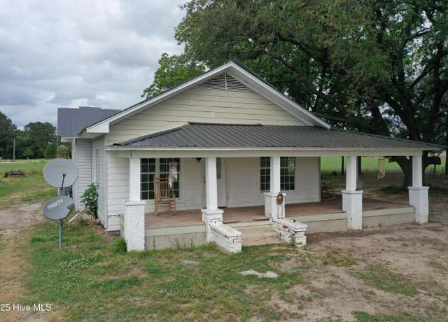 Property at 5542 Old Us Highway 74, Chadbourn, NC 28431, 2 beds, 2 baths