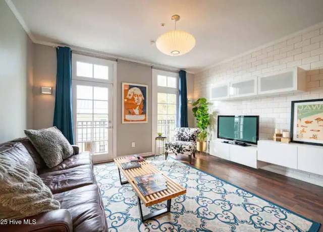 Property at 215 S Water St Apt 204, Wilmington, NC 28401, 1 bed, 1 bath
