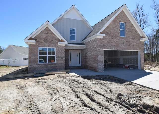 Property at 1201 Hunley Ct, Winterville, NC 28590, 4 beds, 3 baths