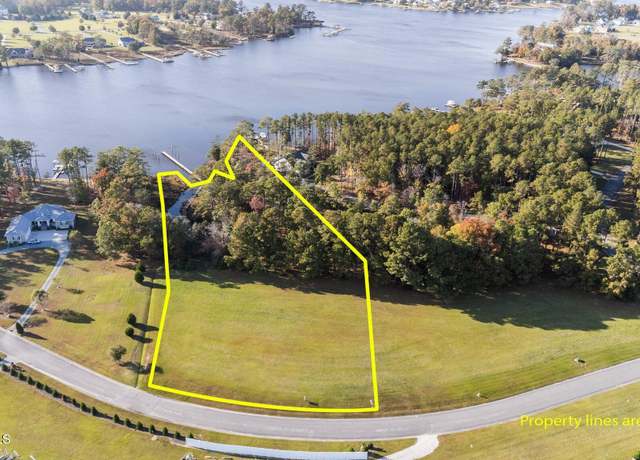 Property at 572 Dawson Creek Blvd, Oriental, NC 28571