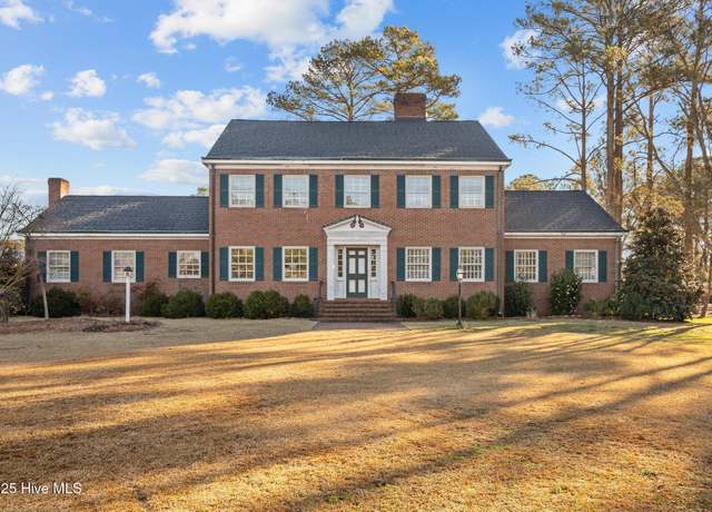 Property at 504 S Main St, Robersonville, NC 27871, 5 beds, 3.5 baths