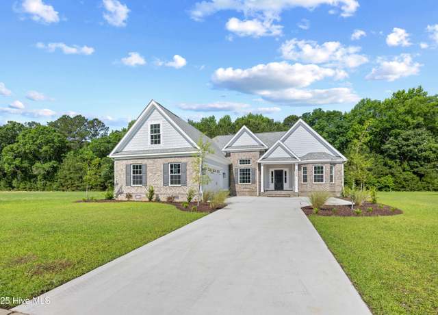 Property at 9334 Old Salem Way, Calabash, NC 28467, 4 beds, 3 baths