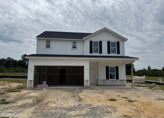 Property at 293 Ashley Heights Dr, Aberdeen, NC 28315, 4 beds, 2.5 baths