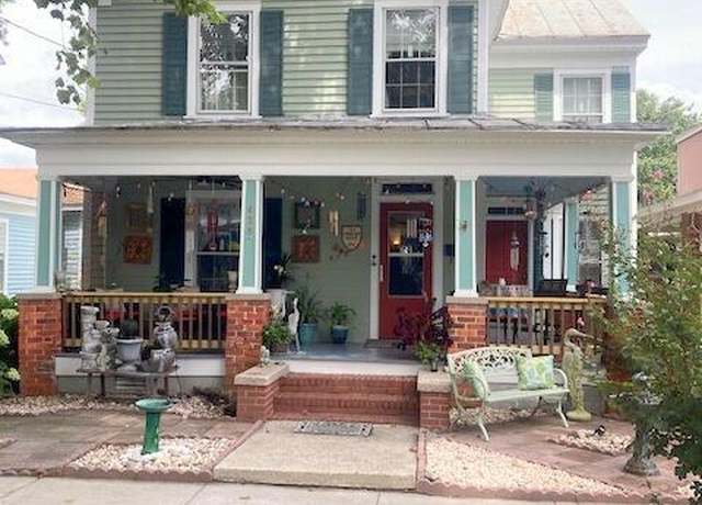Property at 428 E 2nd St, Washington, NC 27889, 4 beds, 2.5 baths
