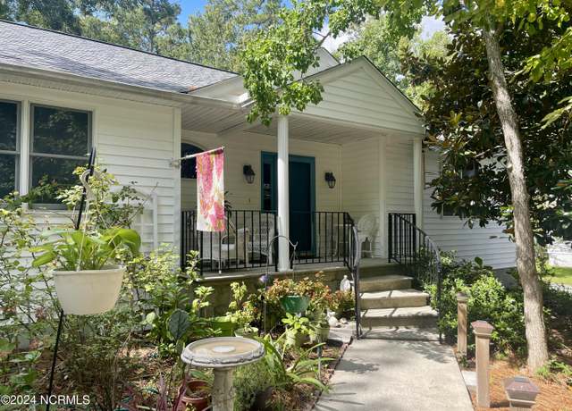 Property at 103 Arborvitae Ct, Pine Knoll Shores, NC 28512, 3 beds, 2 baths
