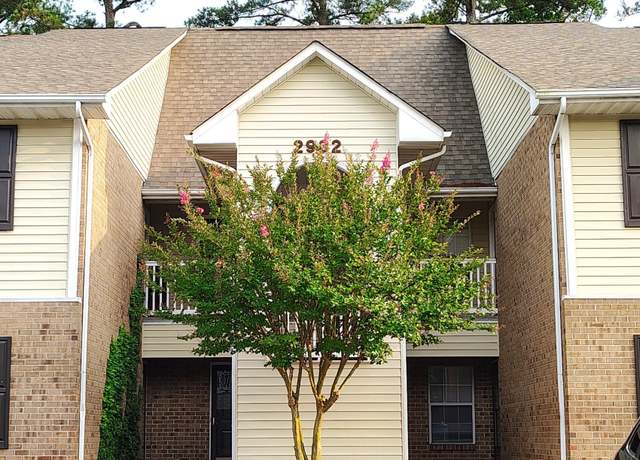Property at 2932 Mulberry Ln Unit C, Greenville, NC 27858, 3 beds, 2 baths