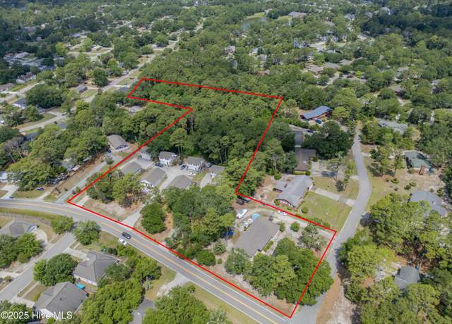 Property at 400 Beasley Rd, Wilmington, NC 28409, 3 beds, 2 baths