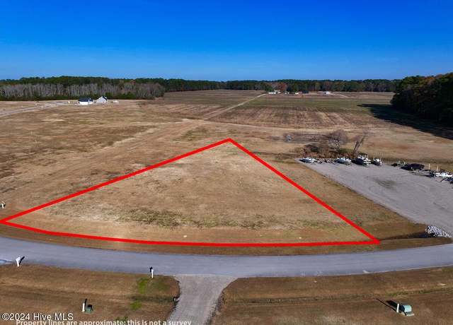 Property at 22 Winfield Ln, Pinetown, NC 27865
