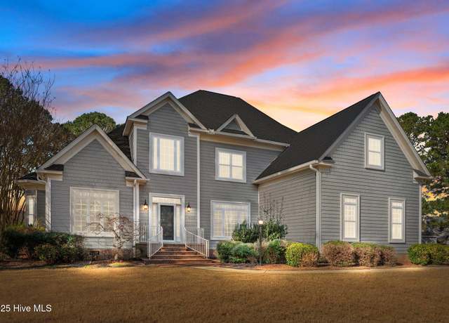 Property at 1605 Bradford Pl, Winterville, NC 28590, 4 beds, 3.5 baths