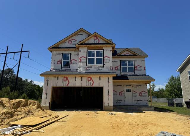 Property at 336 Adobe Ln, Jacksonville, NC 28546, 4 beds, 2.5 baths