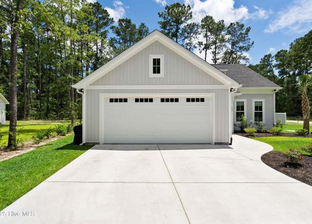 Property at 442 Sandlewood Dr NW, Calabash, NC 28467, 3 beds, 2 baths