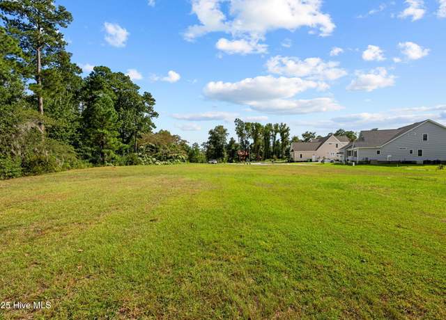 Property at 245 Highwood Ln, New Bern, NC 28562