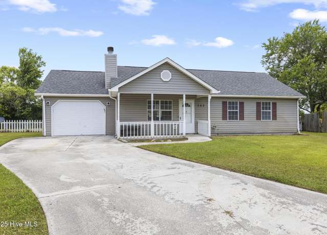 Property at 302 Josie Ct, Hubert, NC 28539, 3 beds, 2 baths