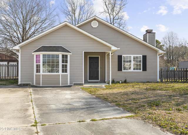 Property at 110 Vauhan Ct, Jacksonville, NC 28540, 3 beds, 2 baths