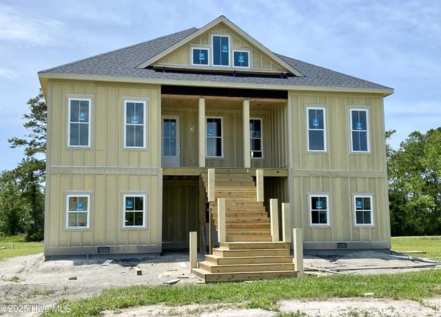 Property at 111 Jade St, Beaufort, NC 28516, 3 beds, 3 baths
