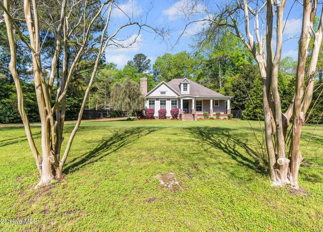 Property at 106 Spring Chase Ln, Rocky Point, NC 28457, 3 beds, 3 baths