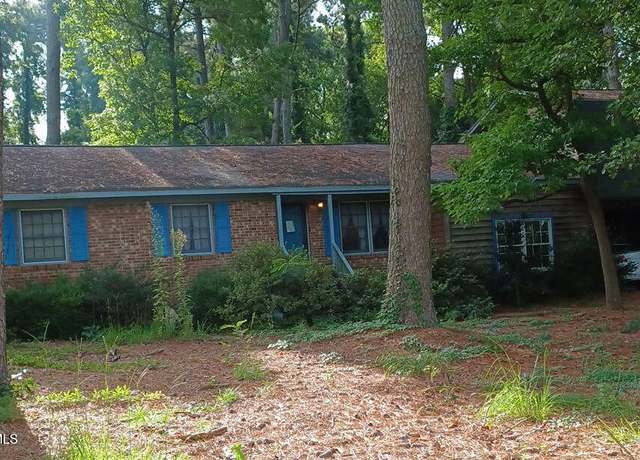 Property at 2044 Mozingo Rd, Greenville, NC 27834, 3 beds, 1.5 baths