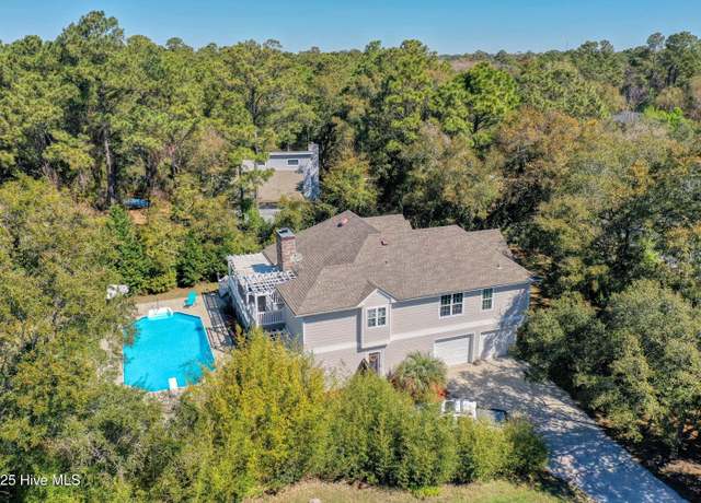 Property at 7001 Robert Ruark Dr SE, Southport, NC 28461, 3 beds, 3 baths
