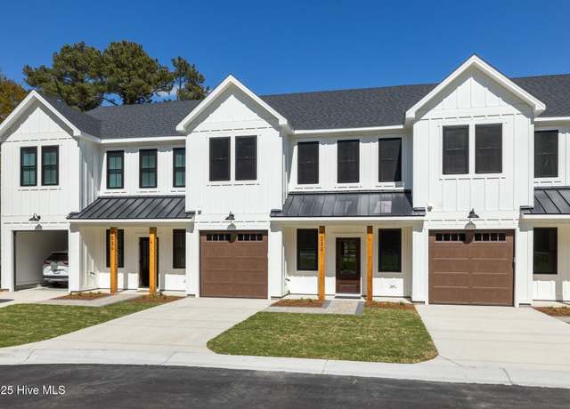 Property at 103 Star Lake Cir Unit B, Cape Carteret, NC 28584, 3 beds, 2.5 baths