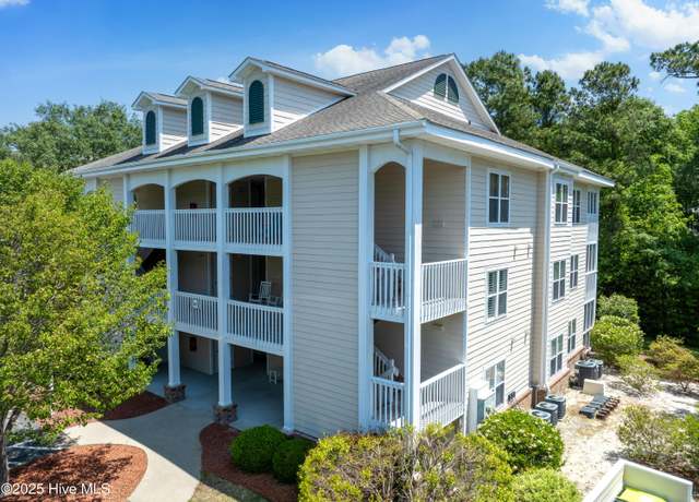 Property at 3350 Club Villas Dr #2004, Southport, NC 28461, 2 beds, 2 baths
