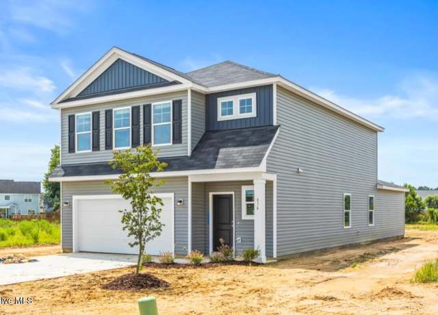 Property at 504 Bellefonte Ct, Richlands, NC 28574, 3 beds, 3.5 baths