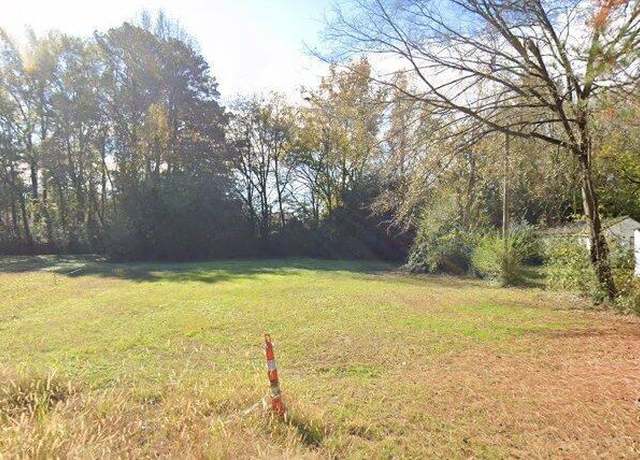 Property at 506 E Main St, Elm City, NC 27822