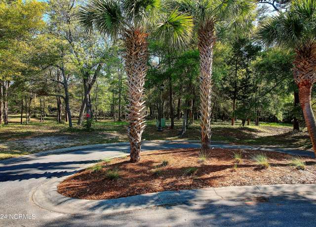 Property at 660 Beaufain St SW, Supply, NC 28462