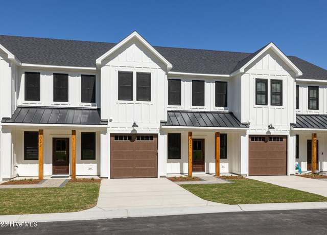 Property at 103 Star Lake Cir Unit C, Cape Carteret, NC 28584, 3 beds, 2.5 baths