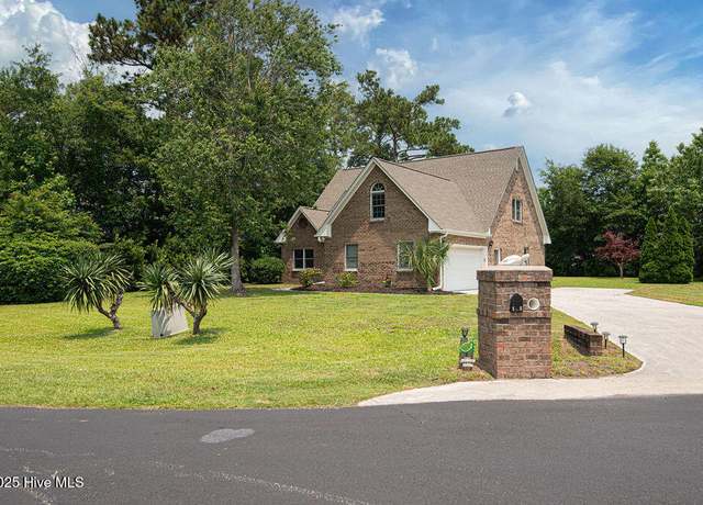 Property at 105 Sea Turtle Cv, Sneads Ferry, NC 28460, 3 beds, 2.5 baths