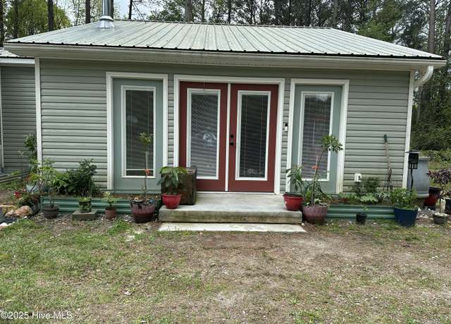 Property at 277 Short Rd, Carthage, NC 28327, 1 bed, 1 bath