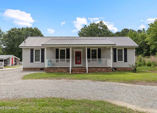 Property at 147 Westbrook Ave, Goldsboro, NC 27530, 3 beds, 2.5 baths