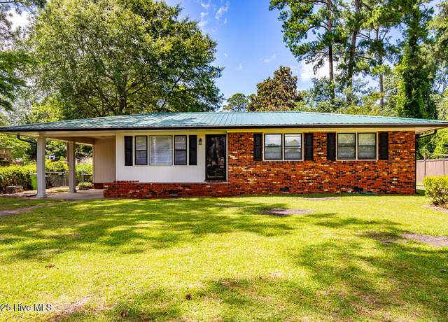 Property at 320 Glenburnie Dr, New Bern, NC 28560, 3 beds, 1 bath