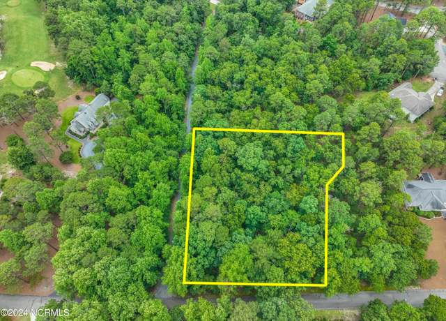 Property at 110 Cambridge Ln, West End, NC 27376
