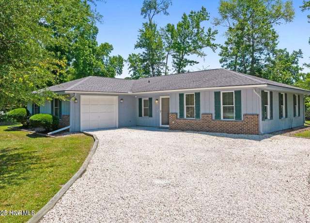 Property at 1 Pelican Ct, Carolina Shores, NC 28467, 3 beds, 2 baths