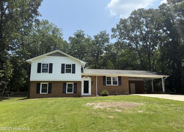 Property at 12321 Purcell Rd, Laurinburg, NC 28352, 4 beds, 2.5 baths